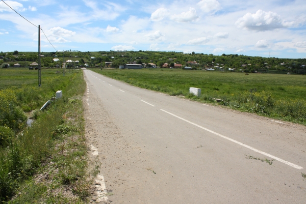 Modernizare drumuri prin asfaltare sate Peicani și Găgești 3,10 km - finanțat prin PNDL