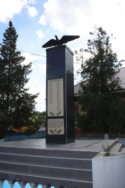 Reparații monumentul eroilor sat Găgești - finanțat din fonduri proprii