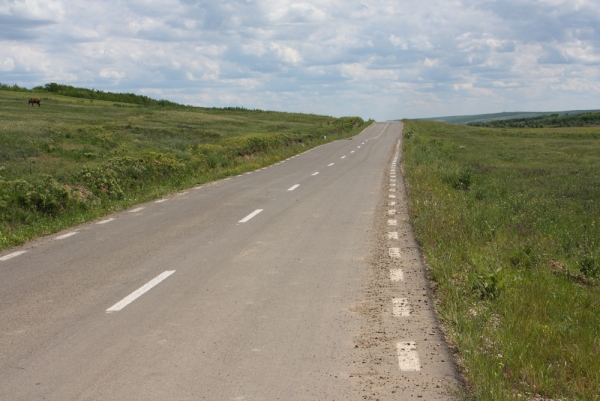 Modernizare drumuri prin asfaltare sate Peicani și Găgești 3,10 km - finanțat prin PNDL