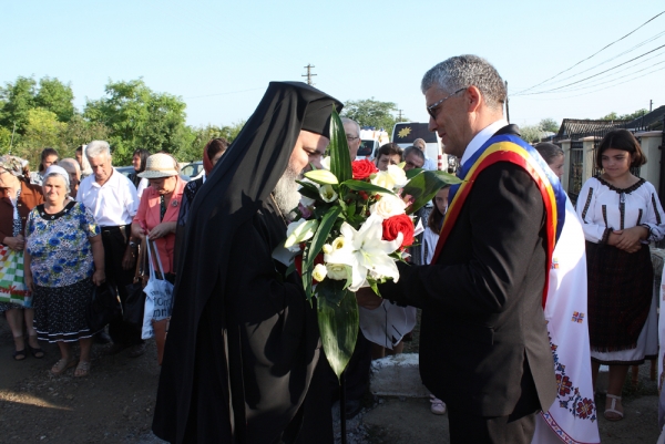 Slujba de sfinţire a bisericii din localitatea Peicani, comuna Găgești, 28 iulie 2019