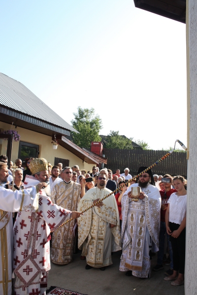 Slujba de sfinţire a bisericii din localitatea Peicani, comuna Găgești, 28 iulie 2019