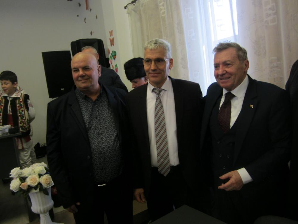 Lansarea cărții cu caracter monografic, 
