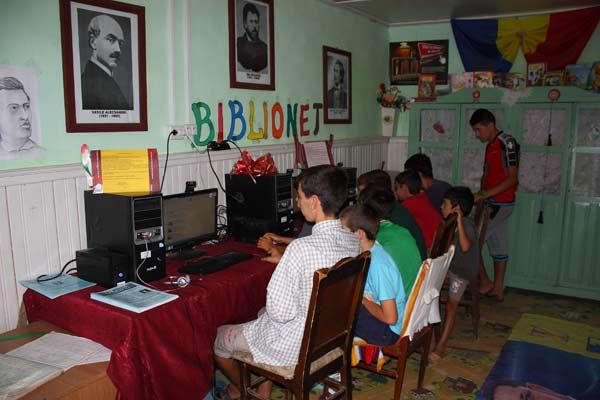 Biblioteca comunei Gagesti - Sala de internet