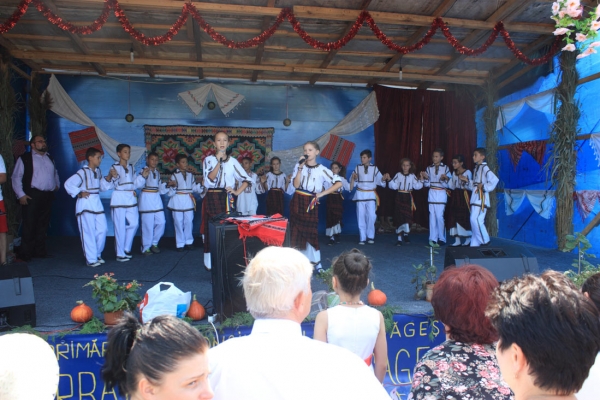 Ziua comunei Gagesti 2015 - Program artistic